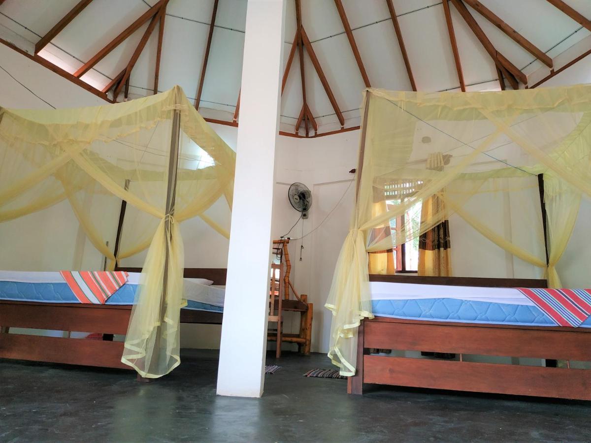 Hotel Lavish Eco Jungle Tissamaharama Esterno foto