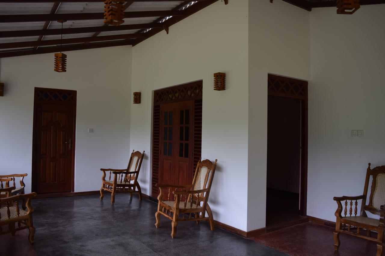 Hotel Lavish Eco Jungle Tissamaharama Esterno foto